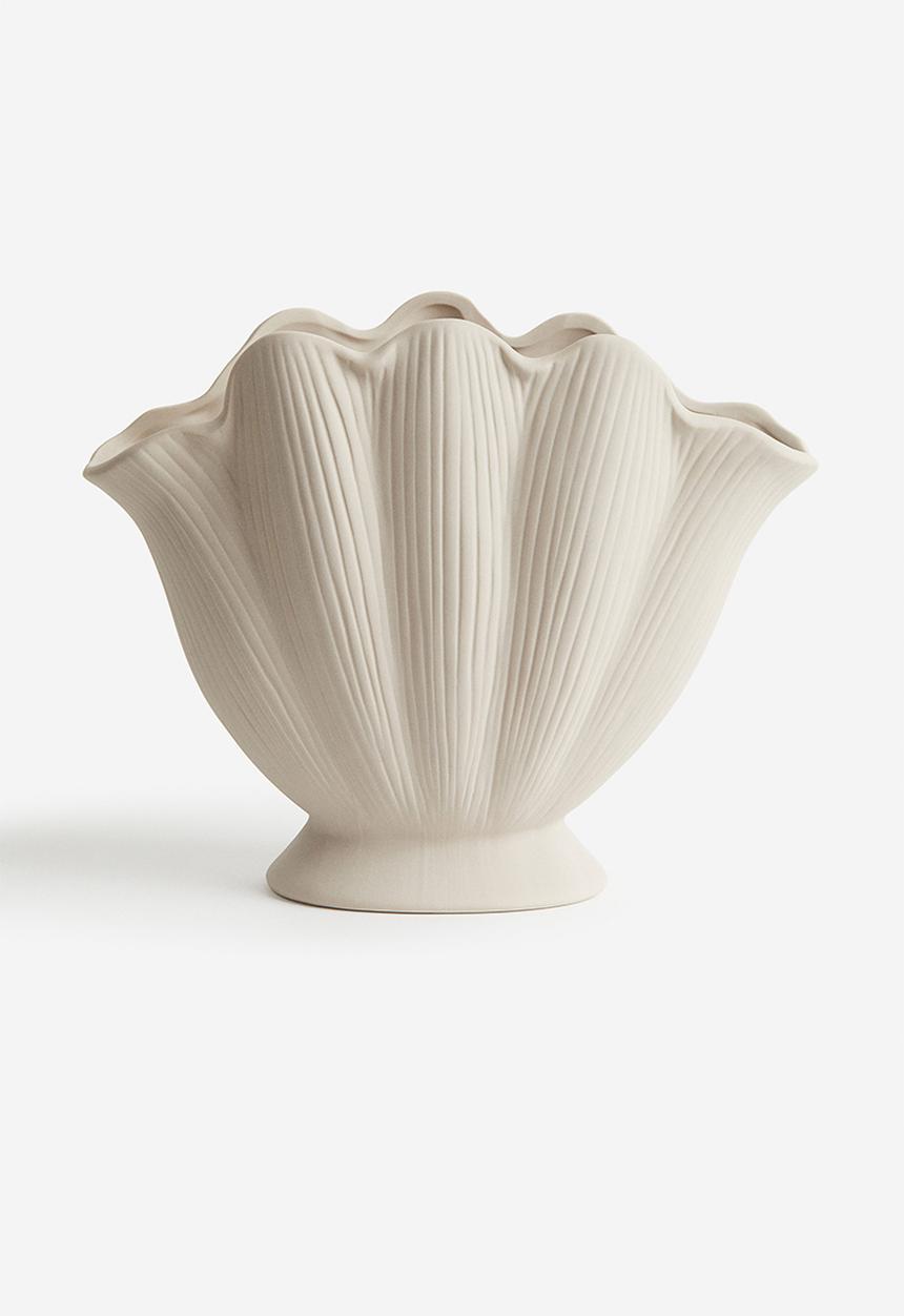 H&M - Shell-shaped vase - beige