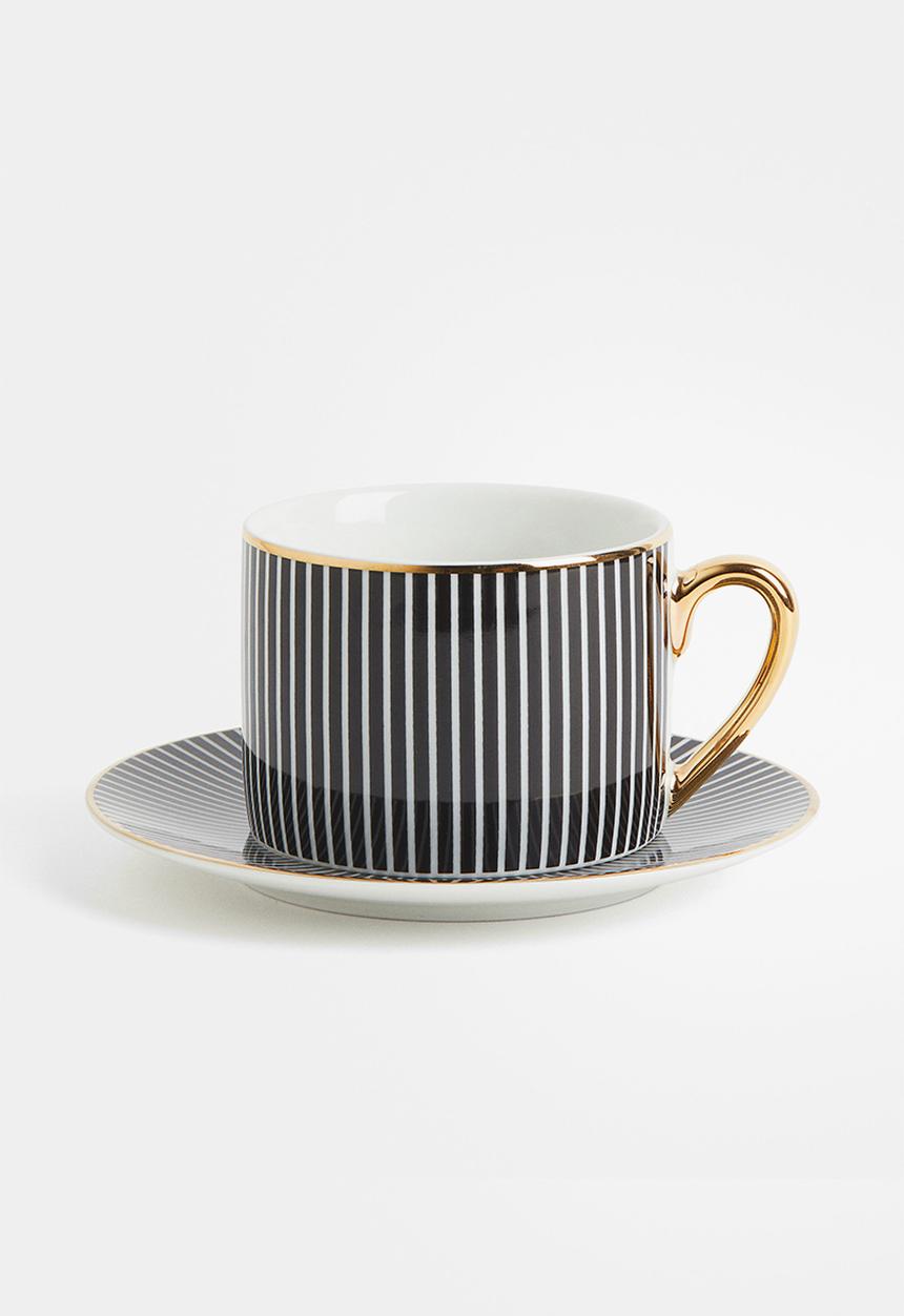 H&M - Porcelain cup - black