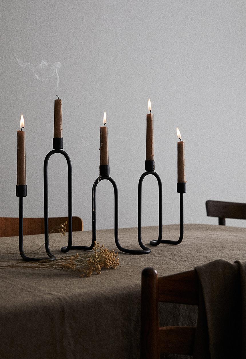 H&M - Wavy metal candelabra - black