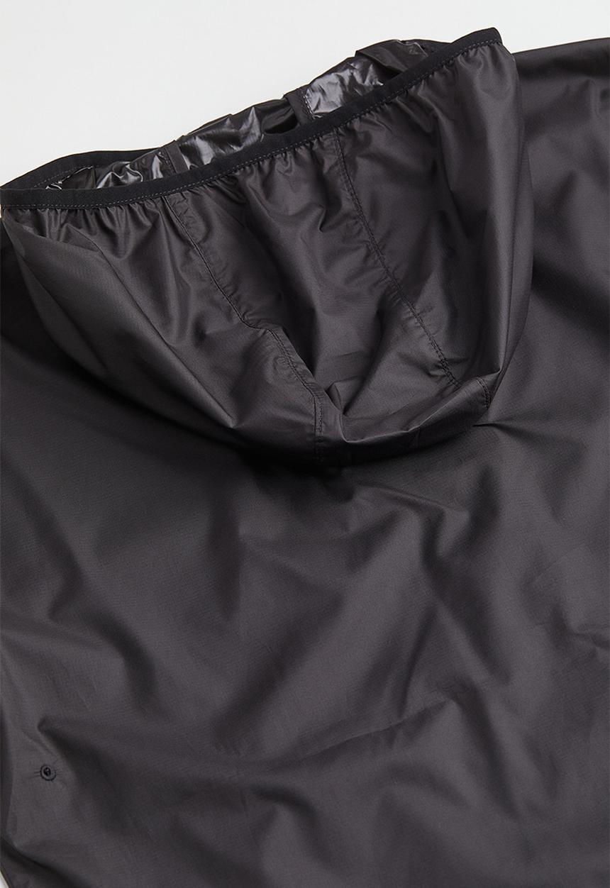 H&M - Hooded windbreaker - black