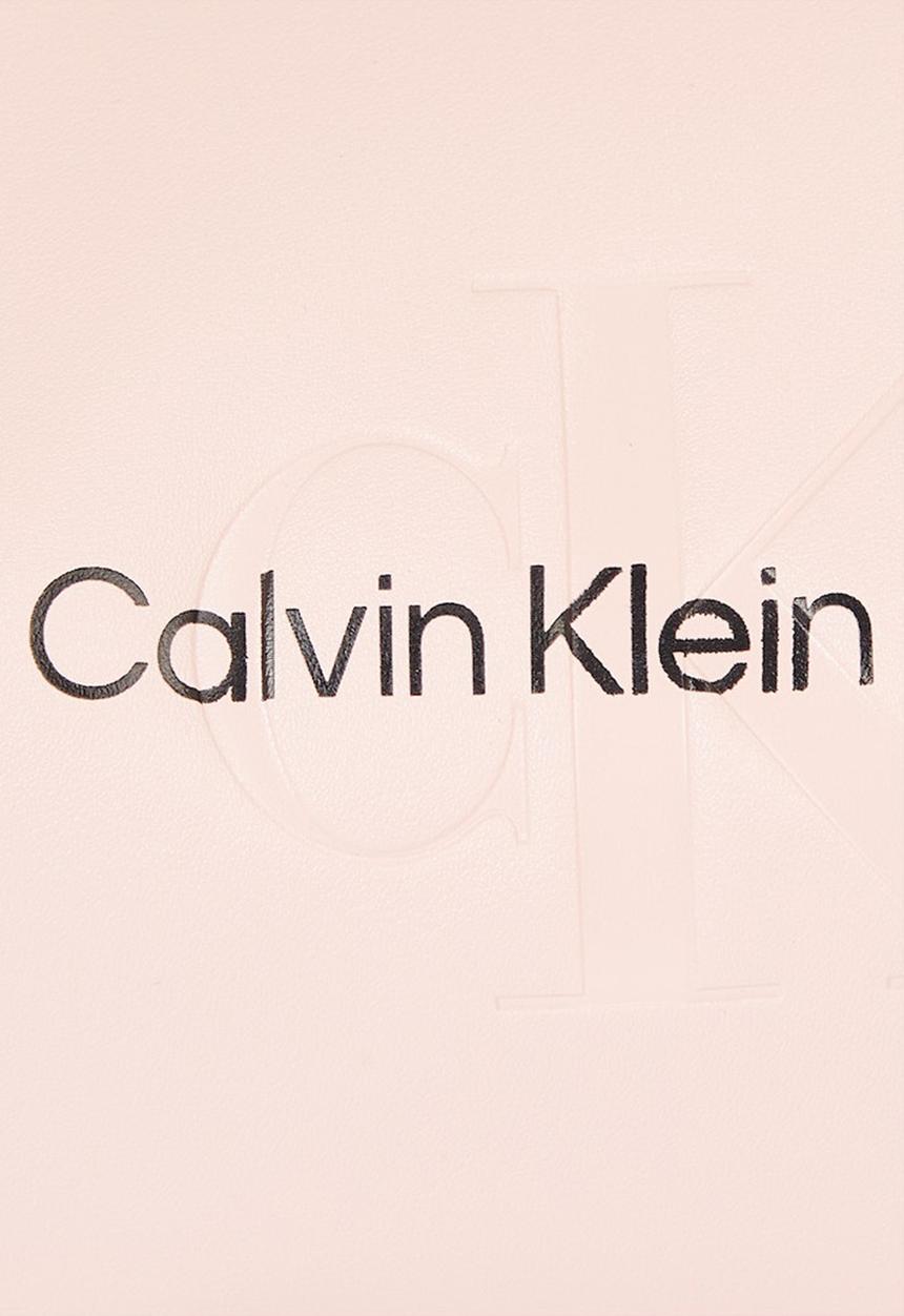 Calvin Klein - Sculpted shoulder bag mono - pink