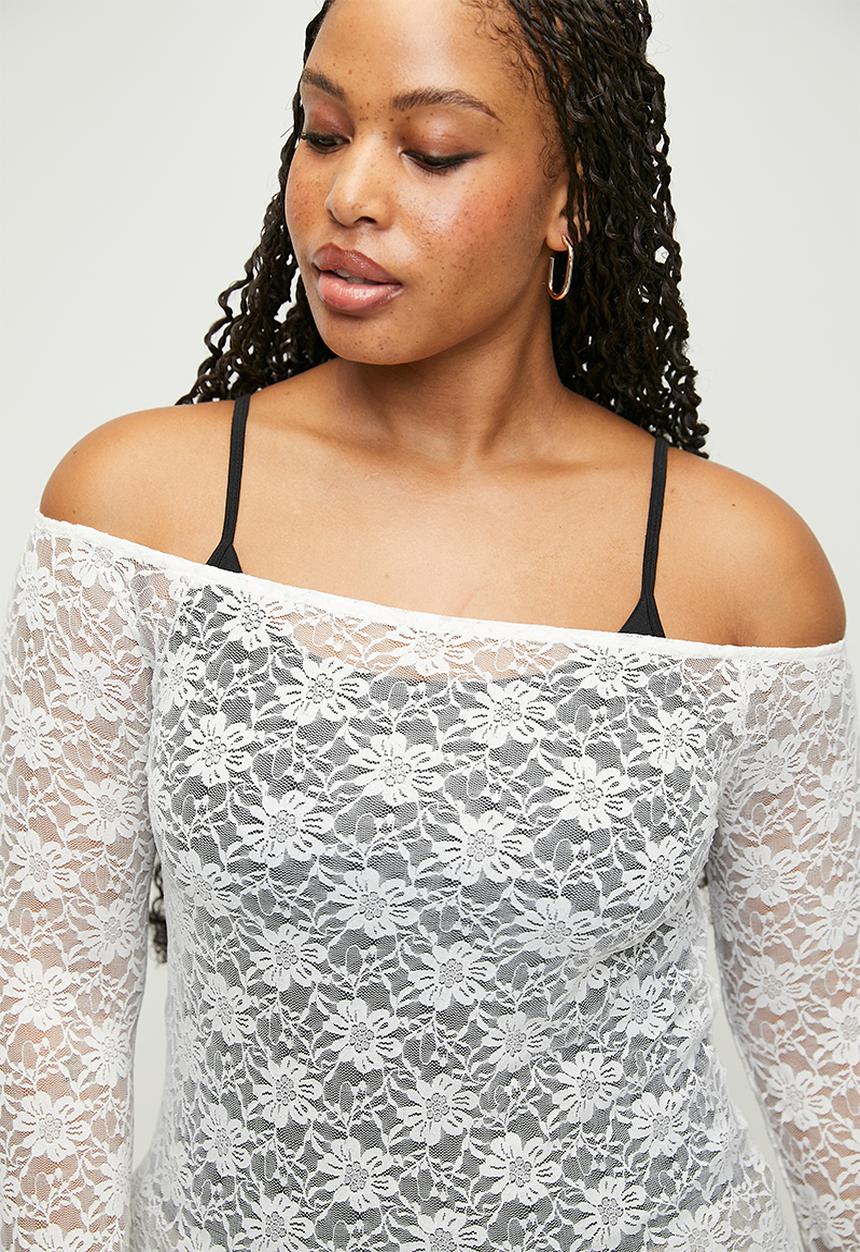 Cotton On - Plus Shae Lace Off The Shoulder Long Sleeve - Cream