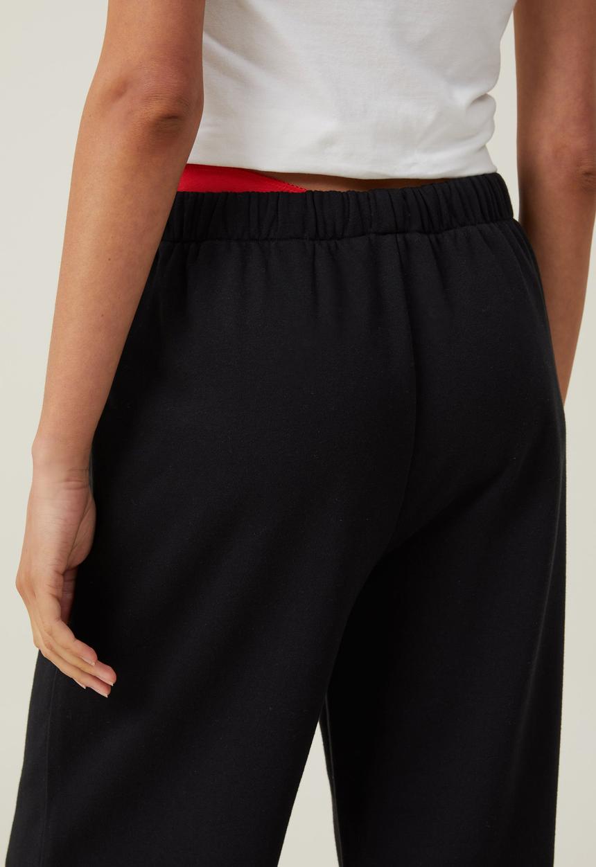 Cotton On - Classic Fleece Wide Leg Sweatpant - Black