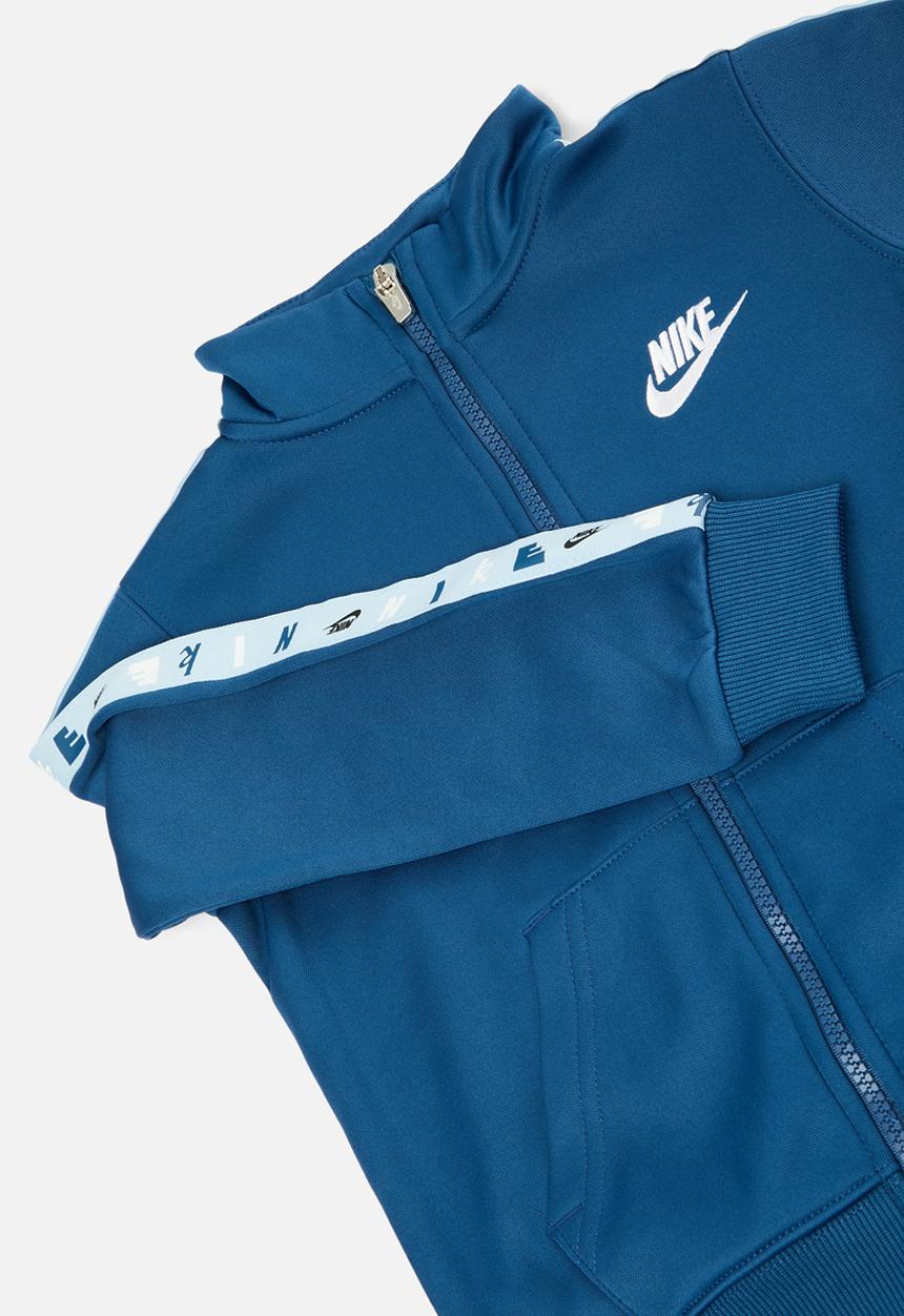 Nike - Nkb b nsw club ssnl tricot set - court blue
