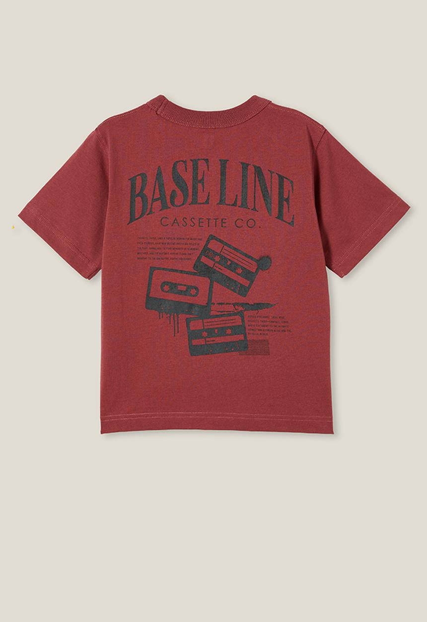 Cotton On - Jonny short sleeve print tee - vintage berry/baseline cassette co.