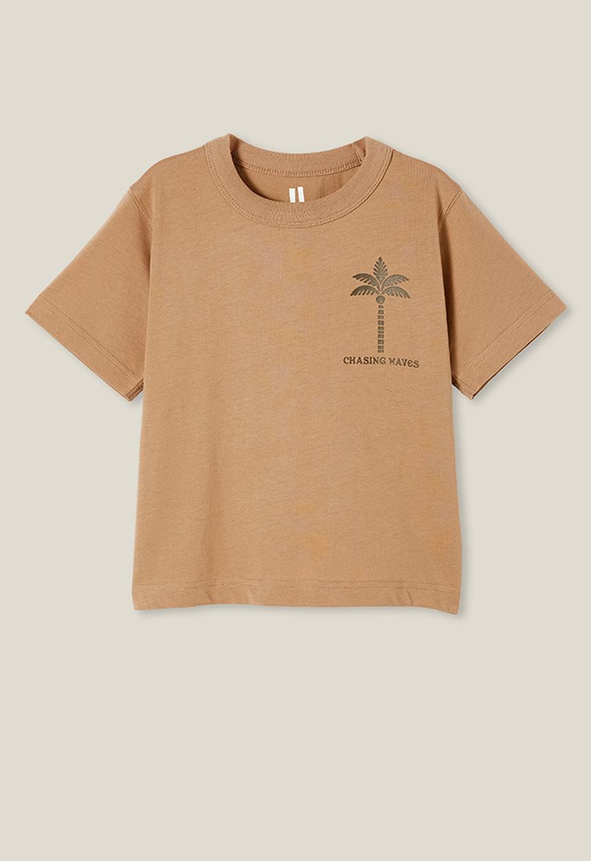 Cotton On - Jonny short sleeve print tee - taupy brown/chasing waves