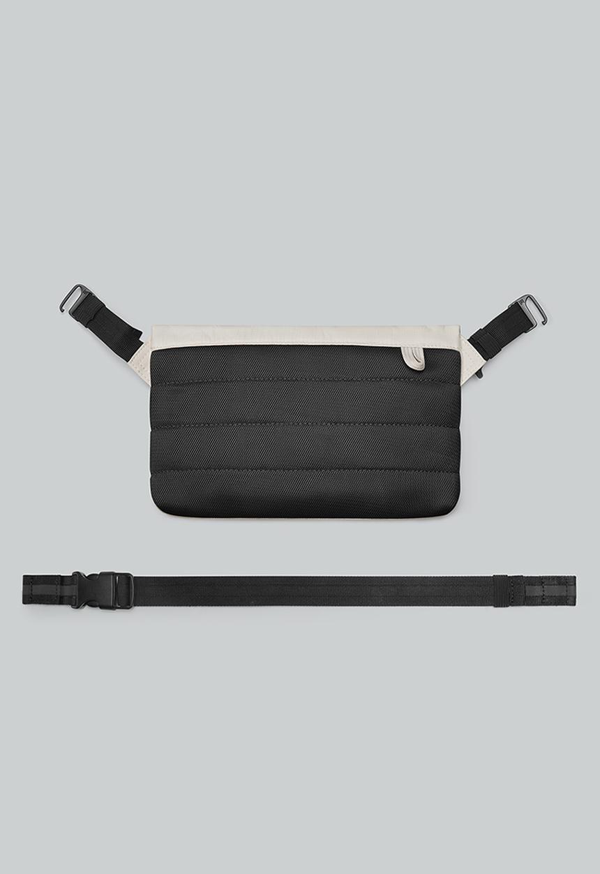Gaston Luga - Lightweight crossbody bag - cream