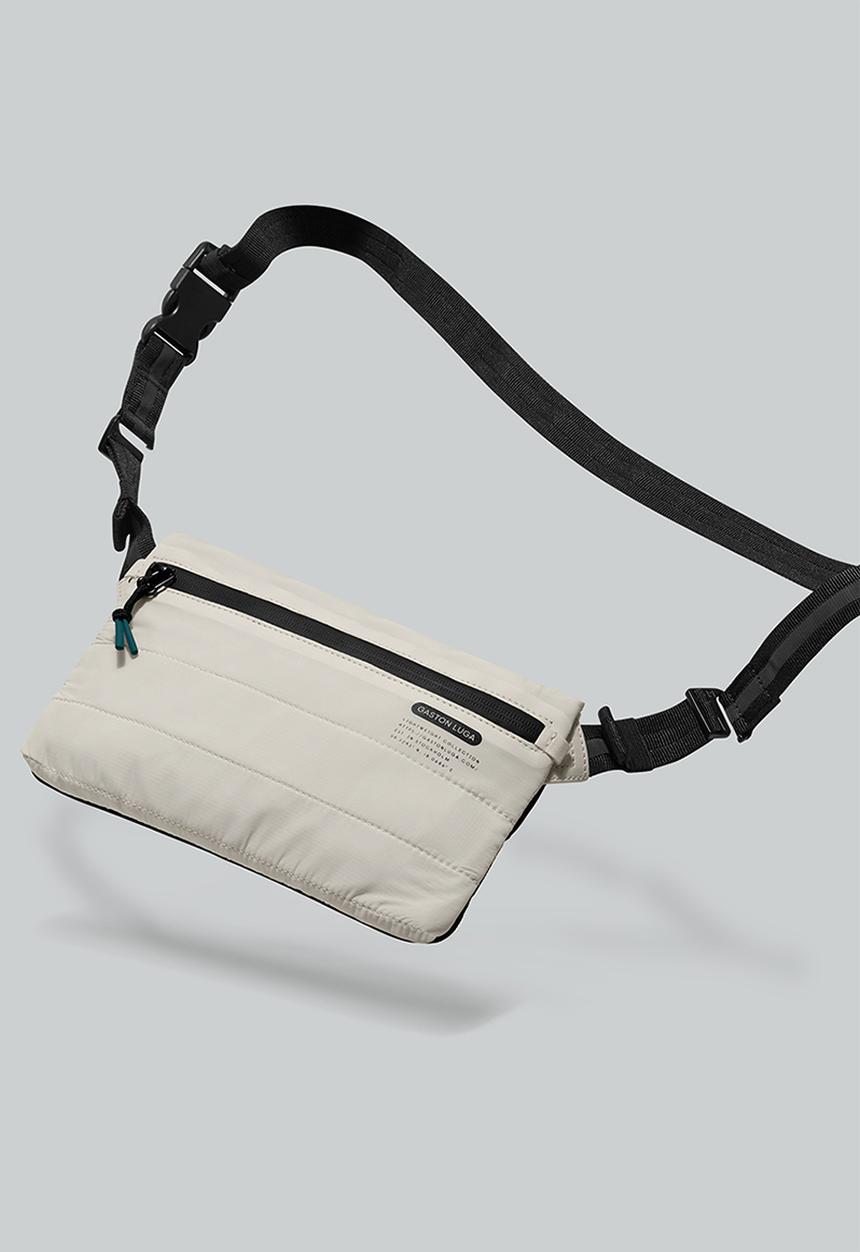 Gaston Luga - Lightweight crossbody bag - cream