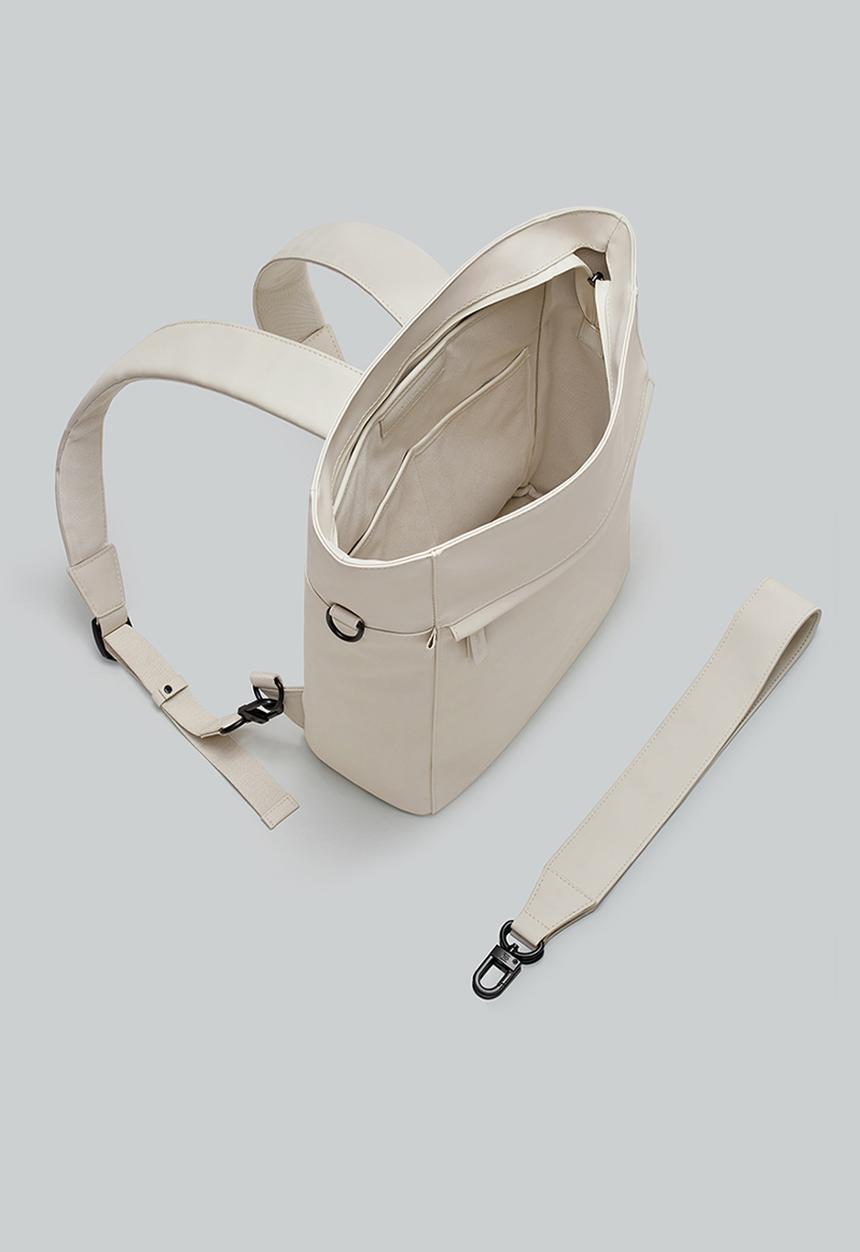 Gaston Luga - Tate 2 in one backpack and shoulder bag - cream
