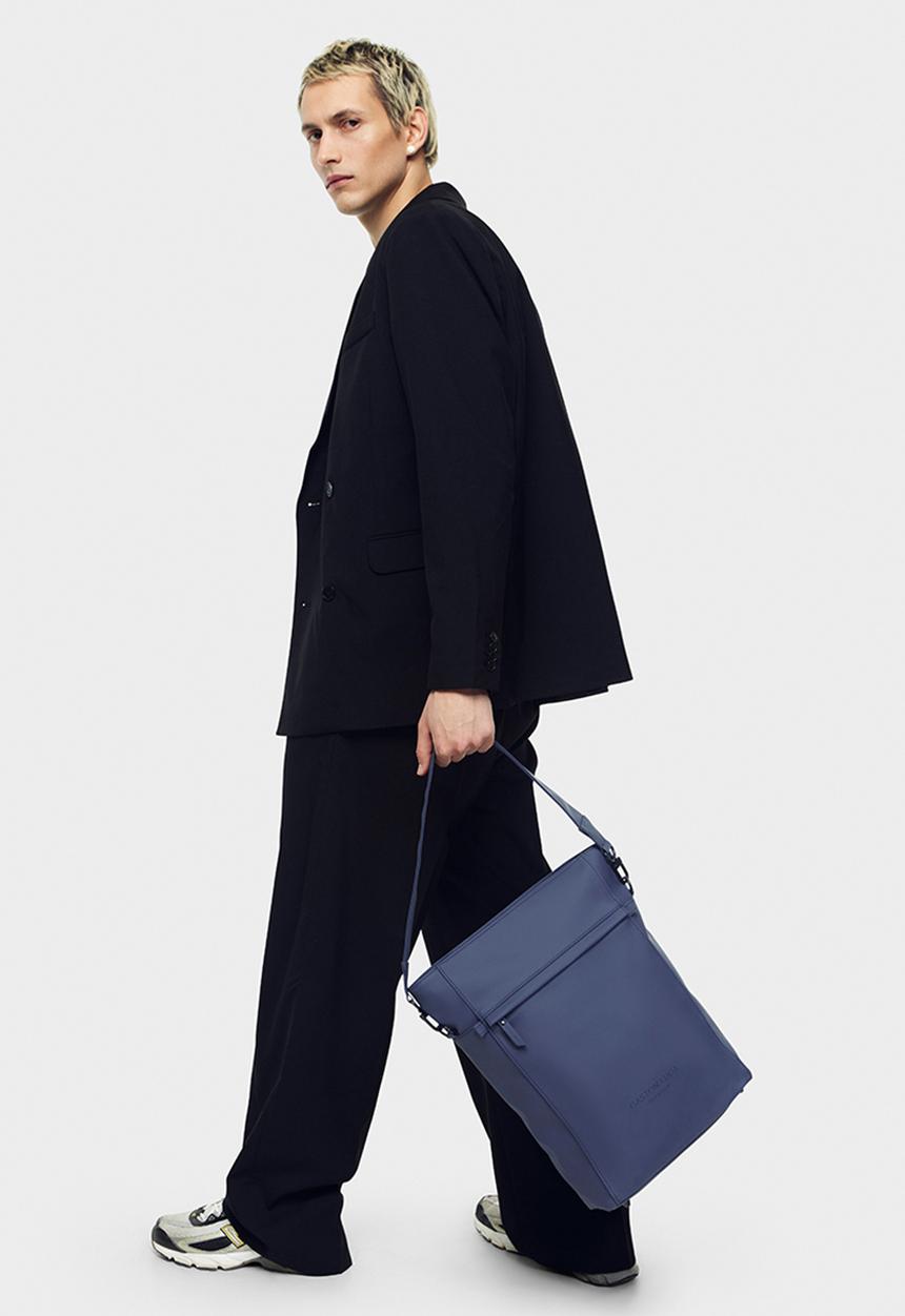 Gaston Luga - Tate 2 in one backpack and shoulder bag - navy