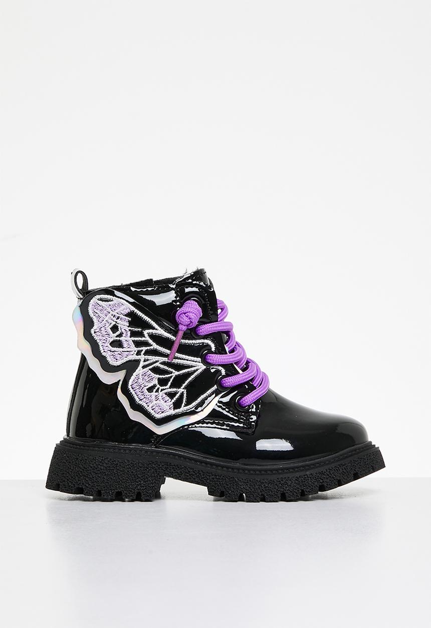 Pop Candy - Buttefly décor ankle boots-black