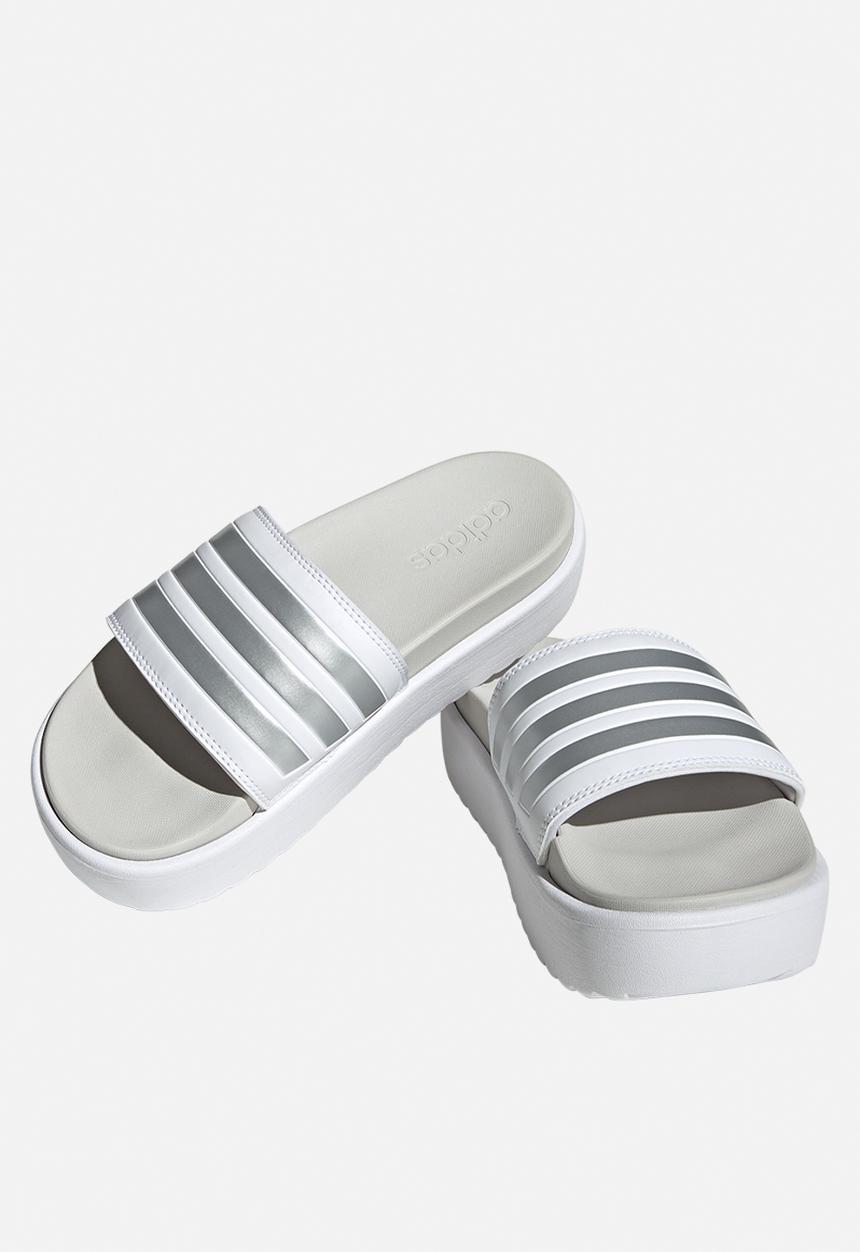 adidas Originals - Adilette platform - ftwr white/zero met/grey one