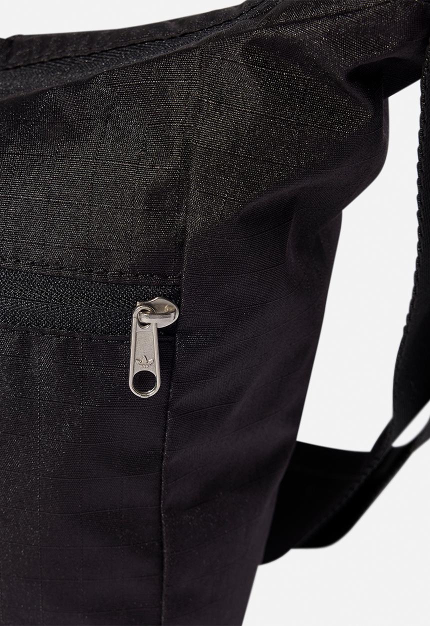adidas Originals - Shoulder bag - black/silver