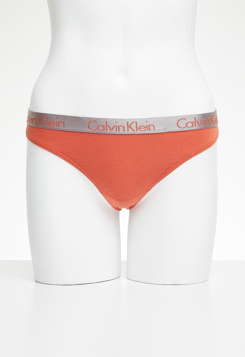 Calvin Klein - EFDZ thong - mecca orange