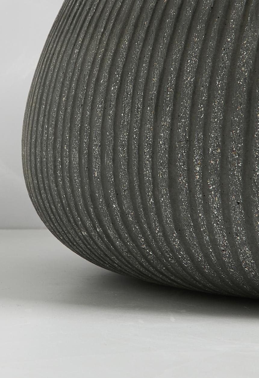 Silk By Design - Plump ribbed planter - grey