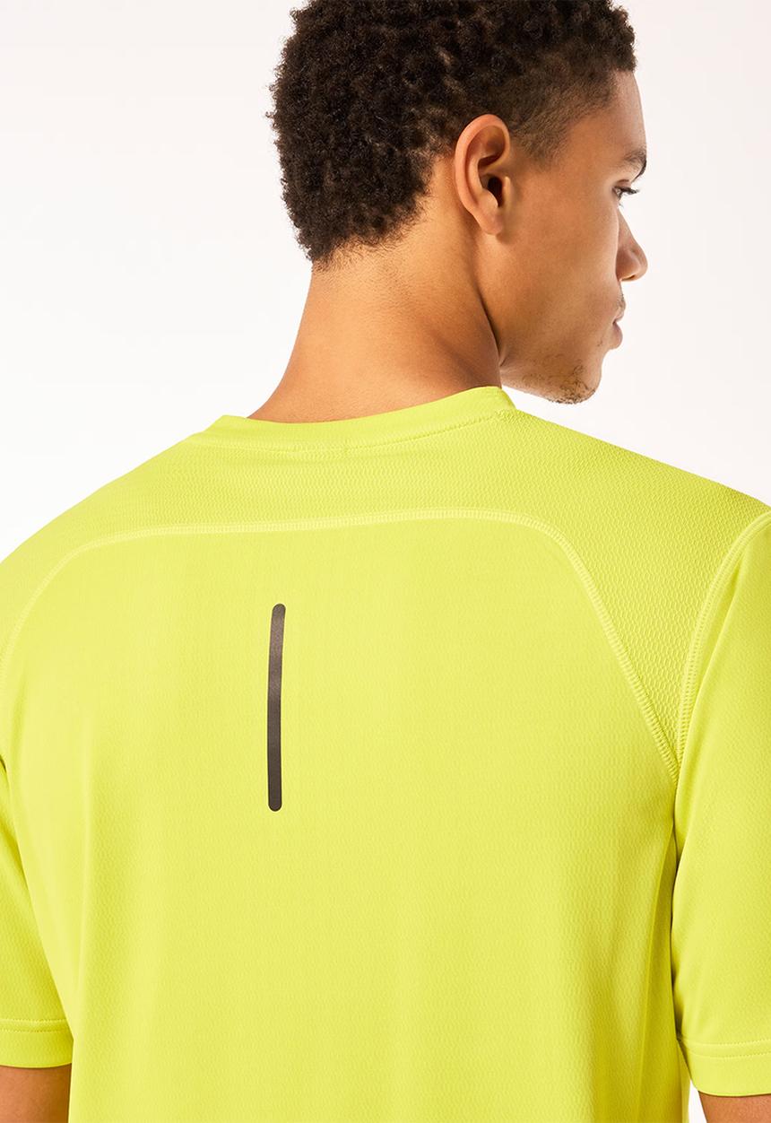 Oakley - Foundational training short sleeve tee - sulphur