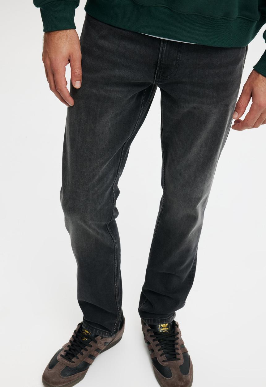 Cotton On - Slim tapered jean - dreamy black