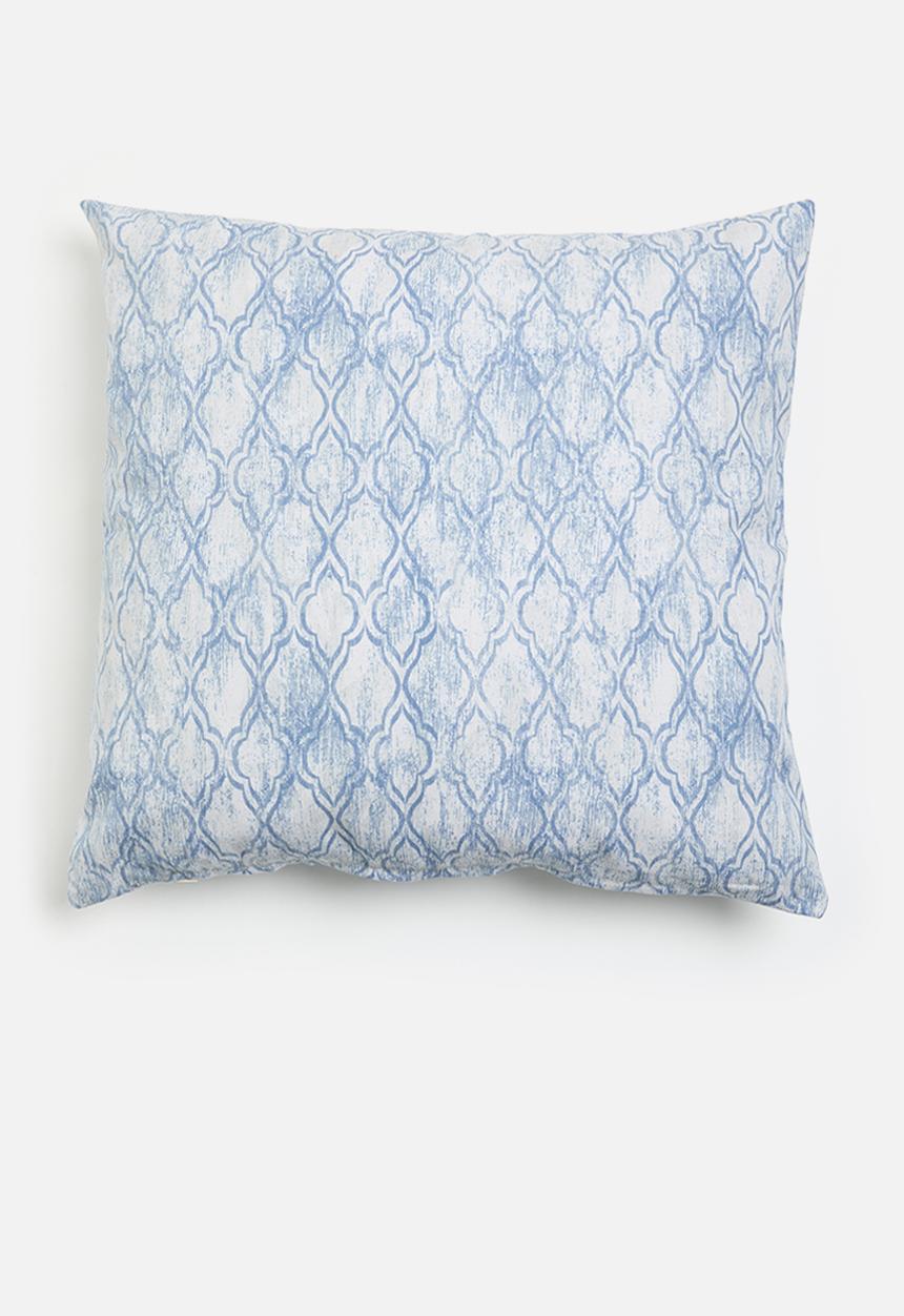 Sixth Floor - Scaly printed cushion cover - Blue
