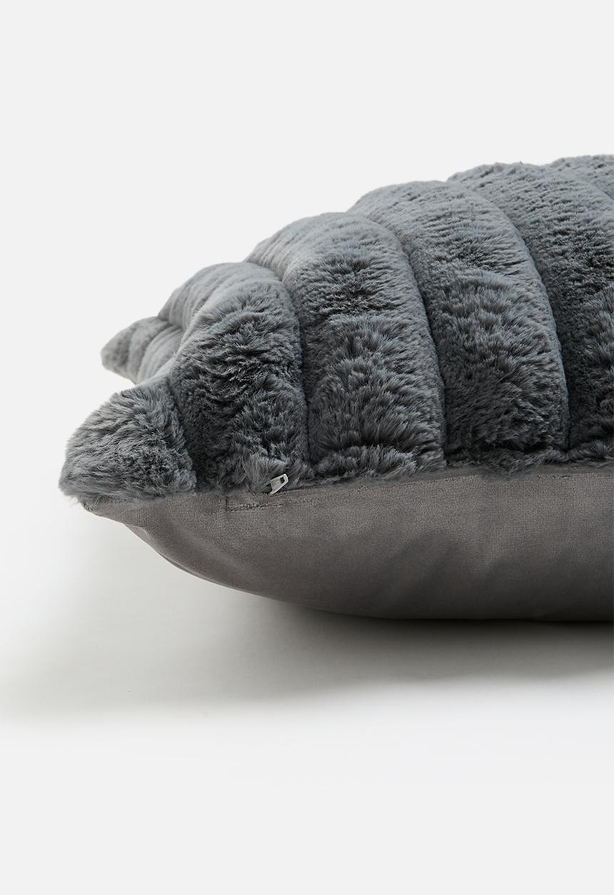 Grey Gardens - Plush cushion cover - Charcoal