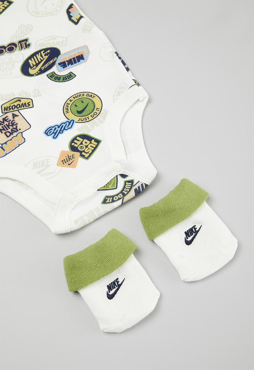 Nike - Nhb boys 3 piece box set - sail