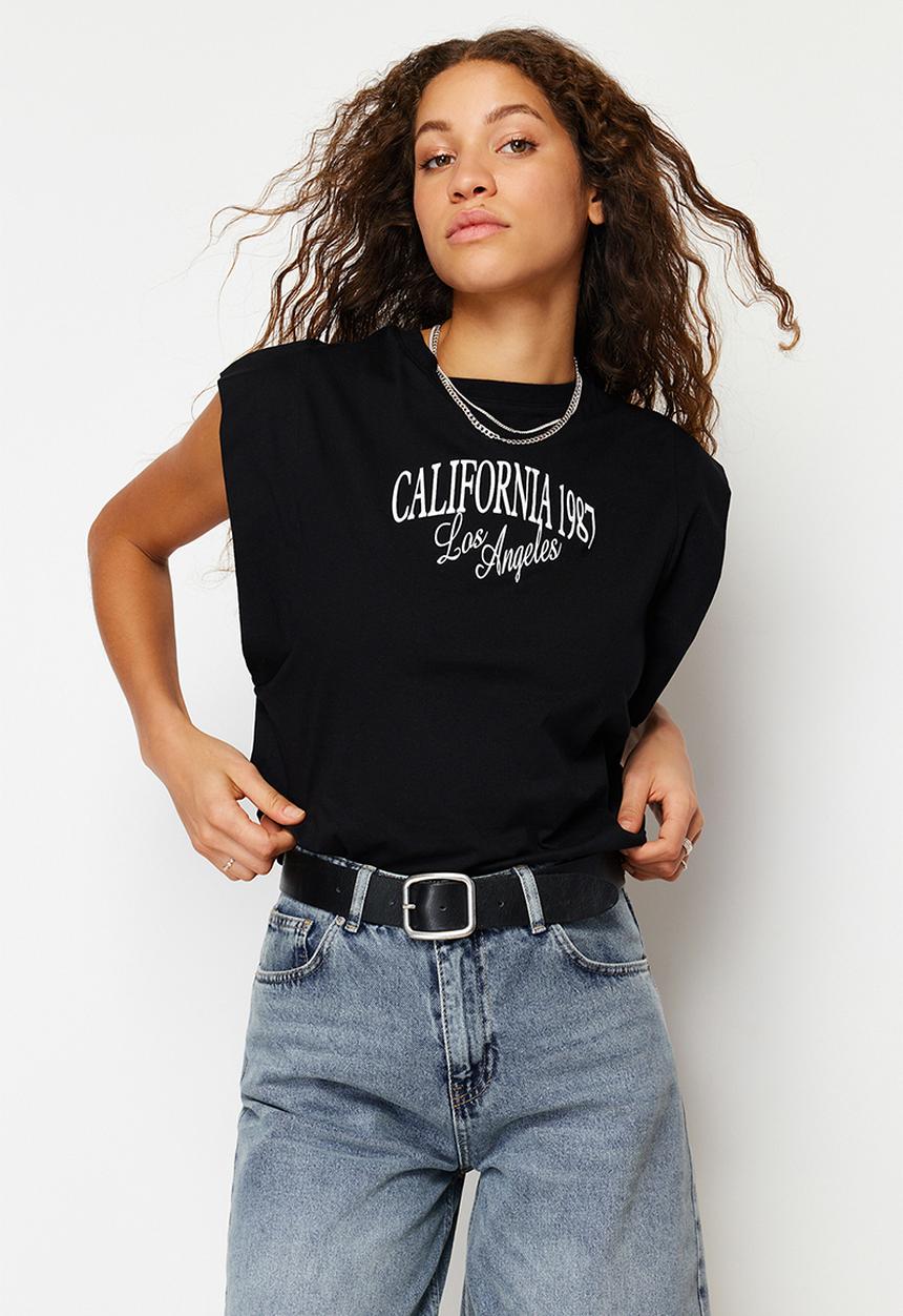 Trendyol - Slogan Crew Neck T-Shirt - Black
