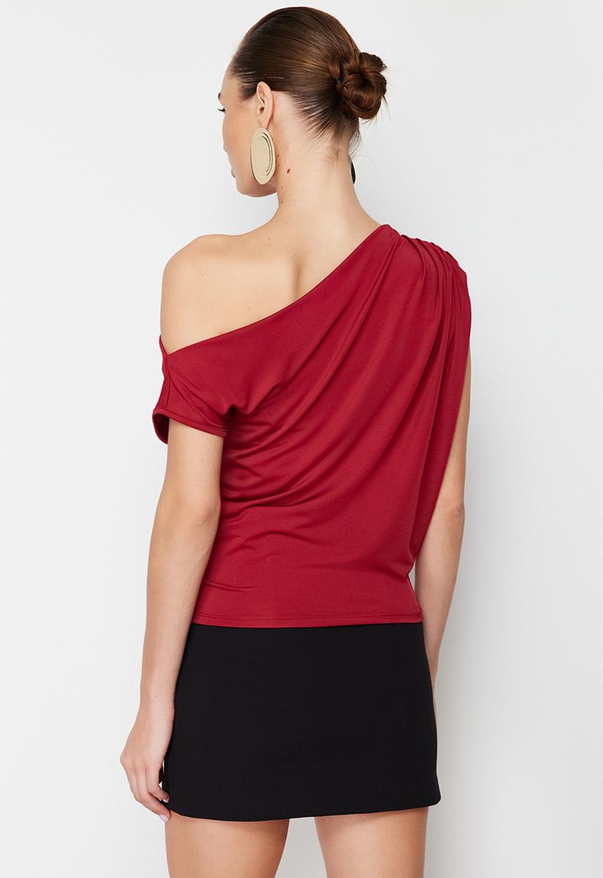 Trendyol - Asymmetric knitted blouse - burgundy