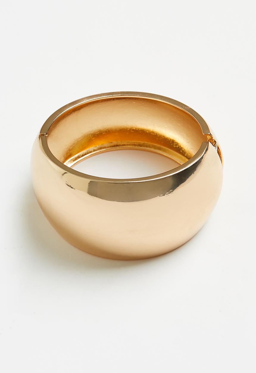 Me&B - Cuffed Bracelet - Gold