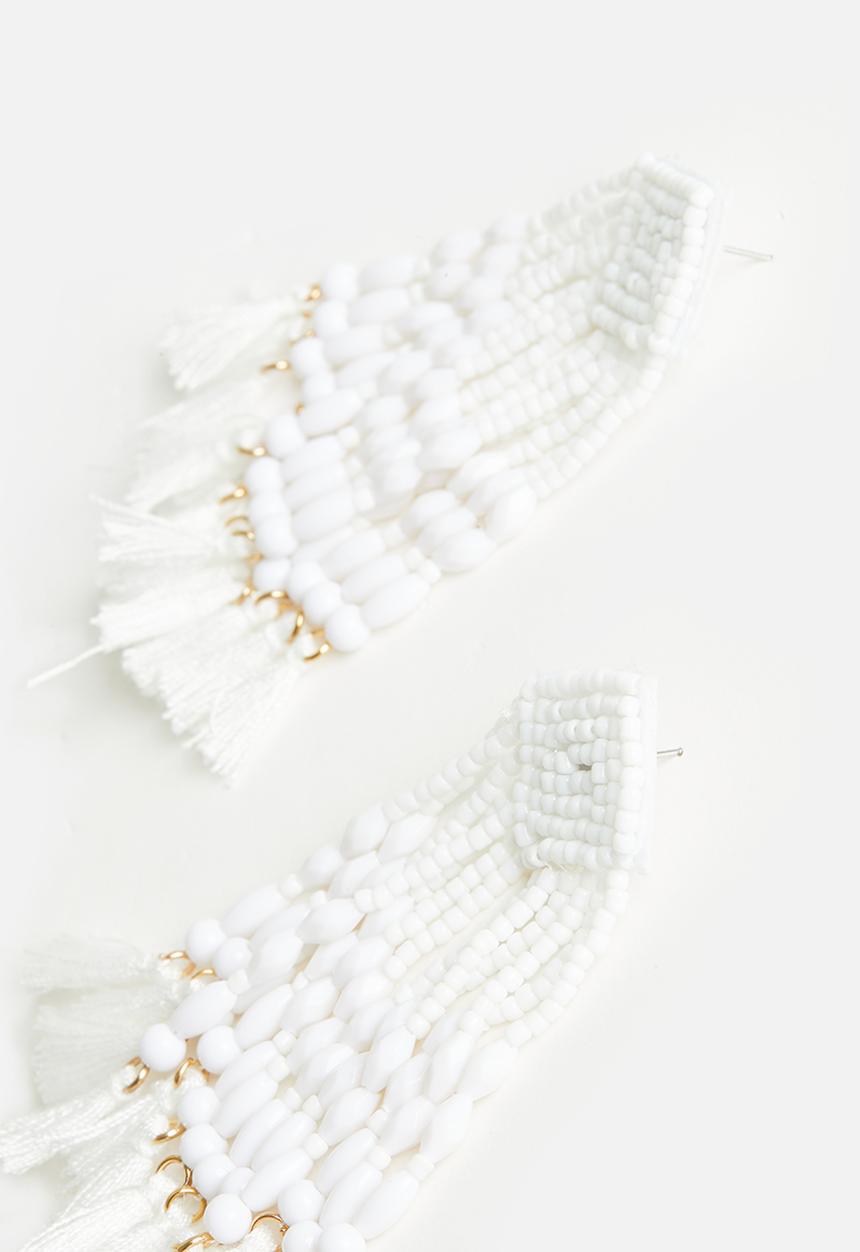 Me&B - Beaded Tassle Earrings - white