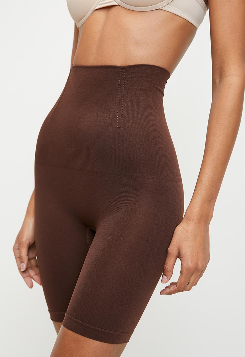 Tessa Design - Tessa highwaisted mid shorts - brown