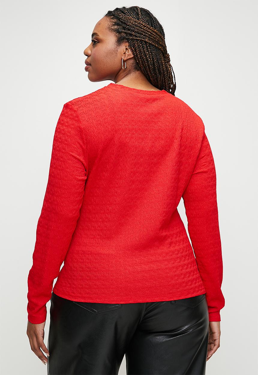 edit - Textured knit crew plus - red