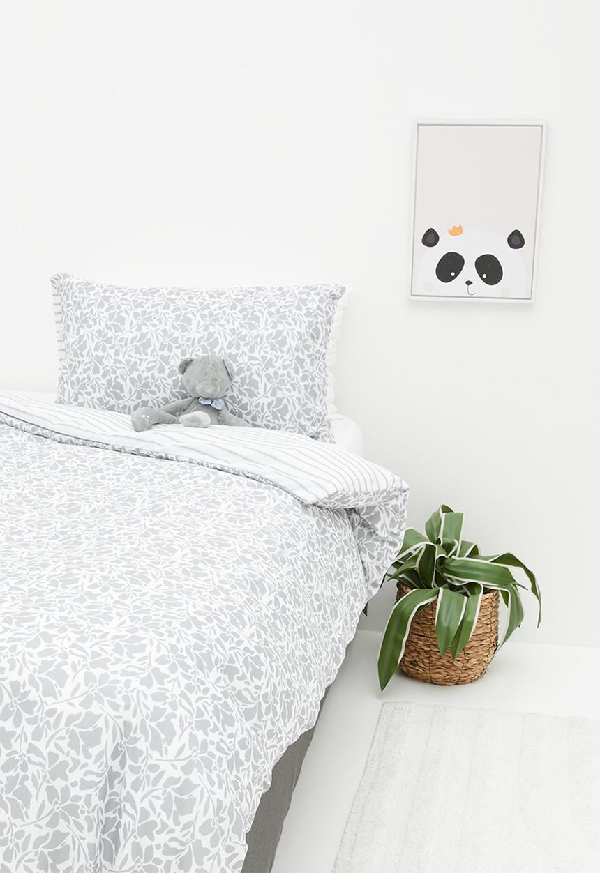 Sixth Floor - Super Soft Reversible Whymsical Floral Duvet Set