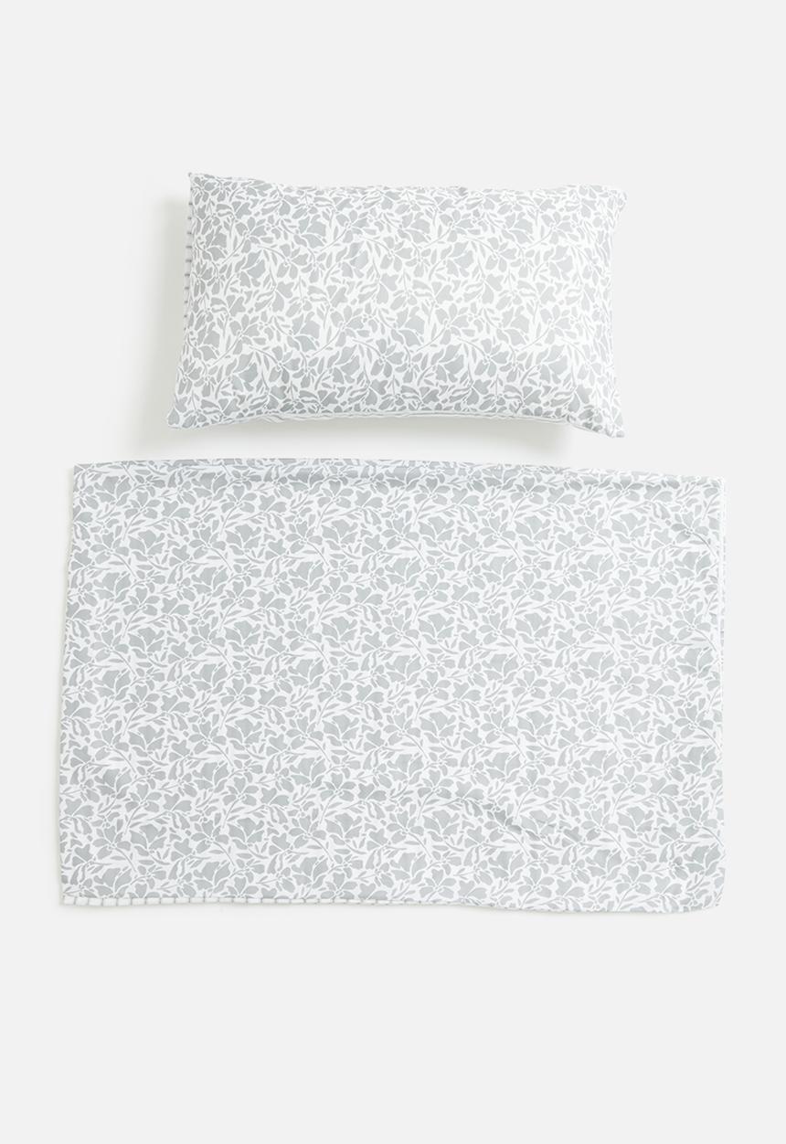 Sixth Floor - Super Soft Reversible Whymsical Floral Duvet Set