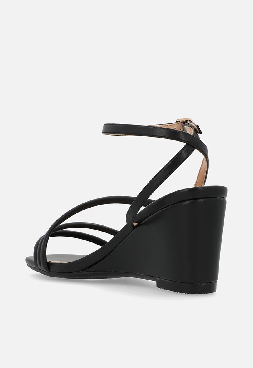 Nine West - June ankle strap wedge heel - black