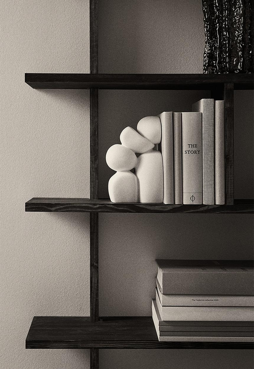H&M - Stoneware bookend - white