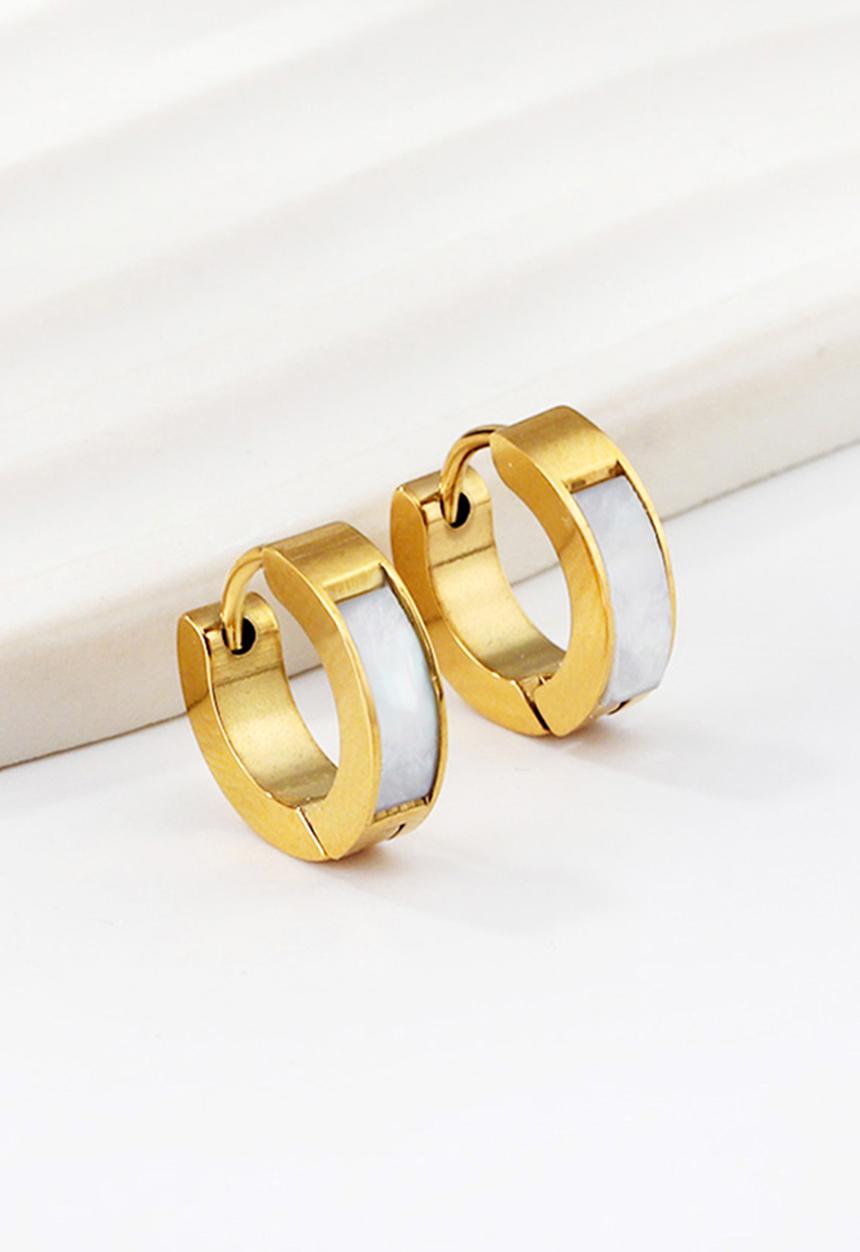 Zoe on Trend - Broad hoop earring - mop