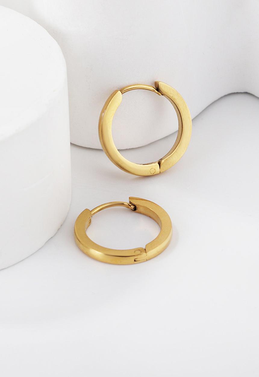 Zoe on Trend - Hinged square hoop earring - gold