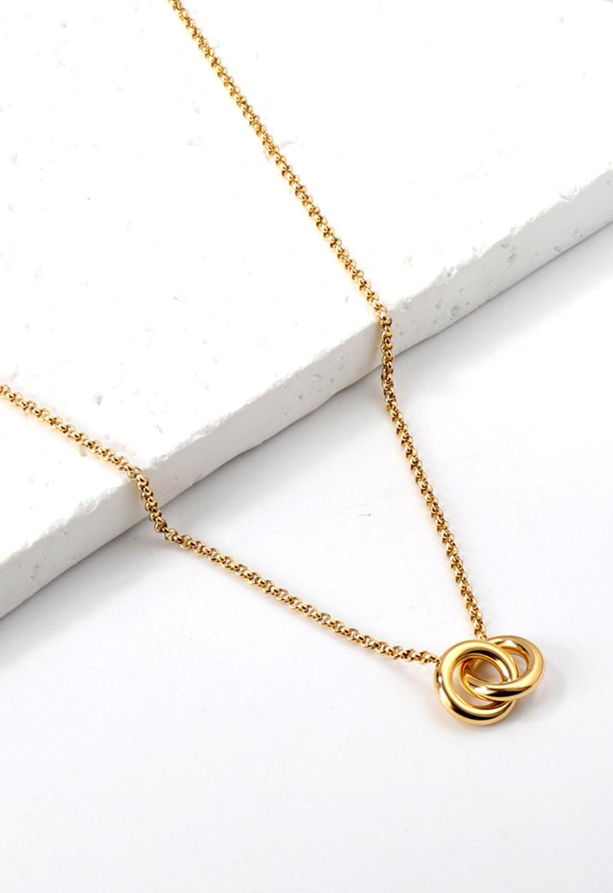 Zoe on Trend - Interlocking love necklace - gold