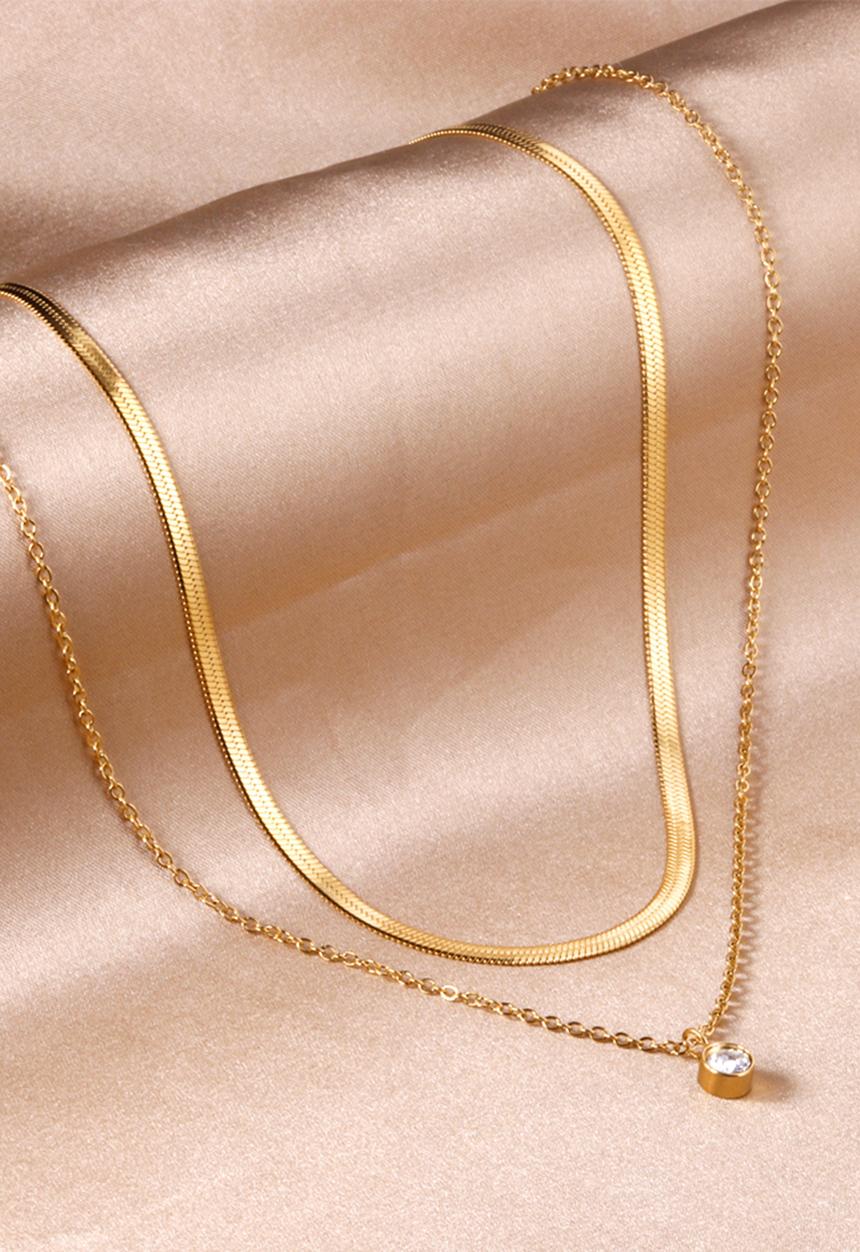 Zoe on Trend - Double strand snake and round drop pendant necklace - gold