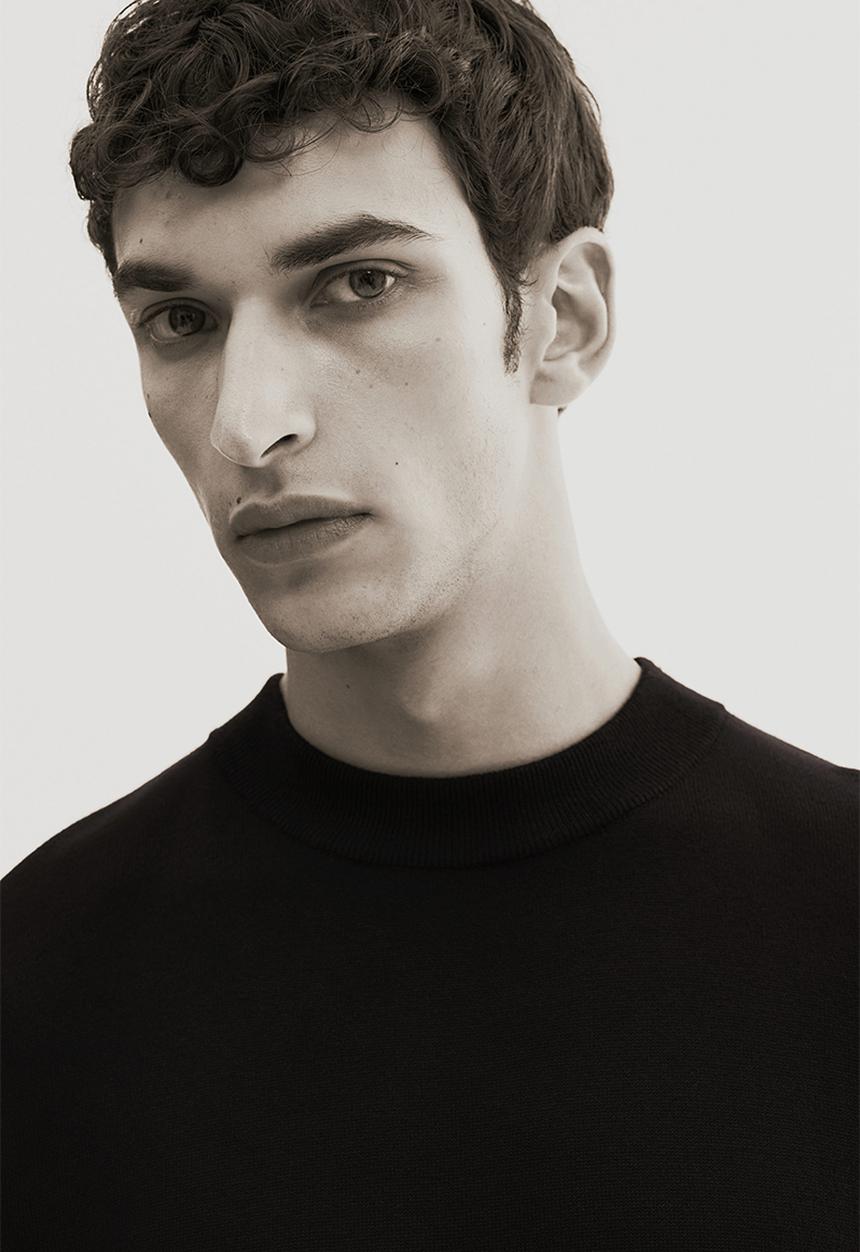 H&M - Slim fit fine-knit turtleneck jumper - black