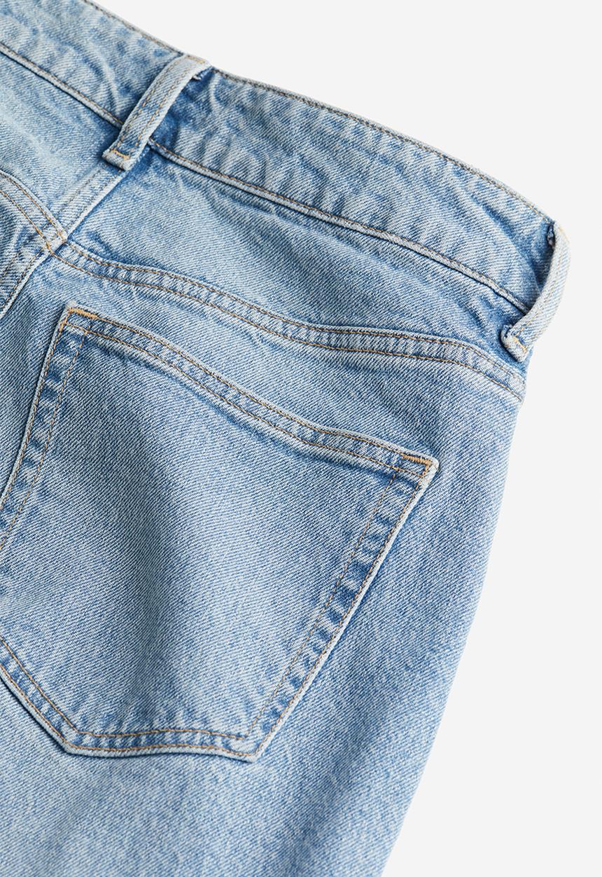 H&M - Slim mom high ankle jeans - light denim blue 
