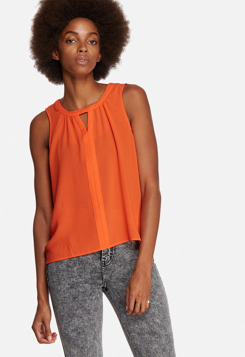 Vero Moda - Velma V-Neck Top