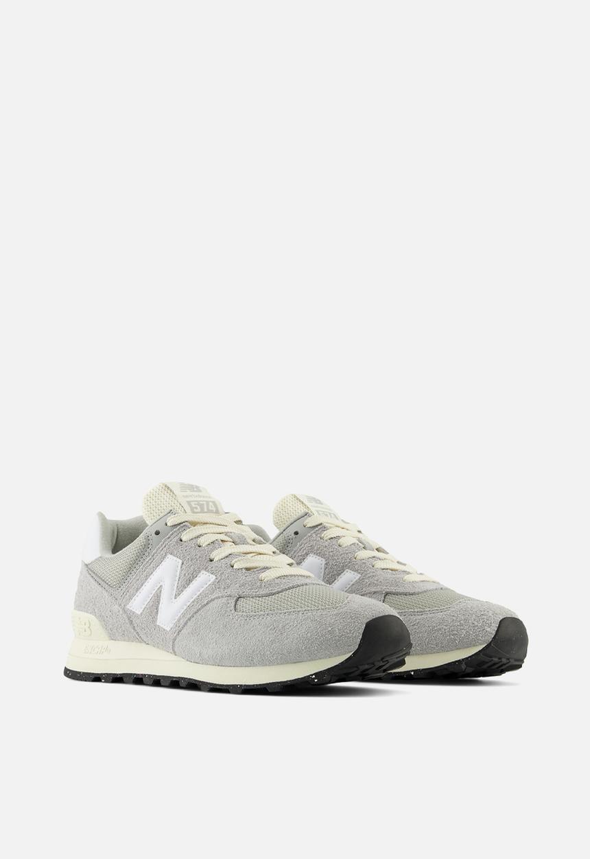 New Balance  - 574 v2