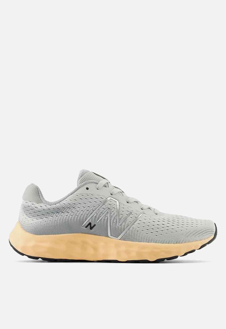 New Balance  - W520rm8 - grey 