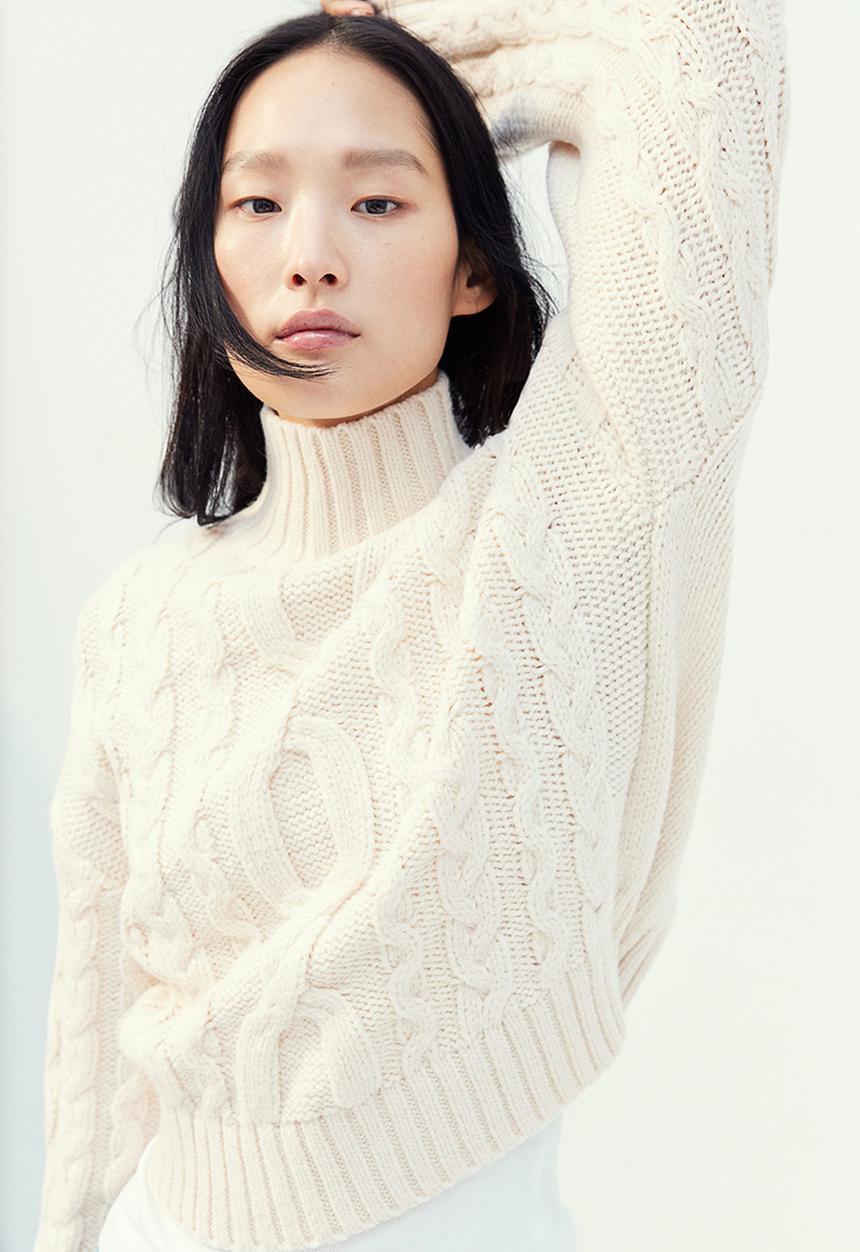 H&M - Cable-knit turtleneck jumper - cream