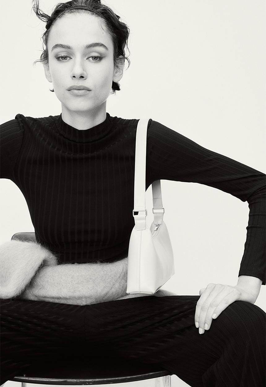 H&M - Ribbed turtleneck top - black