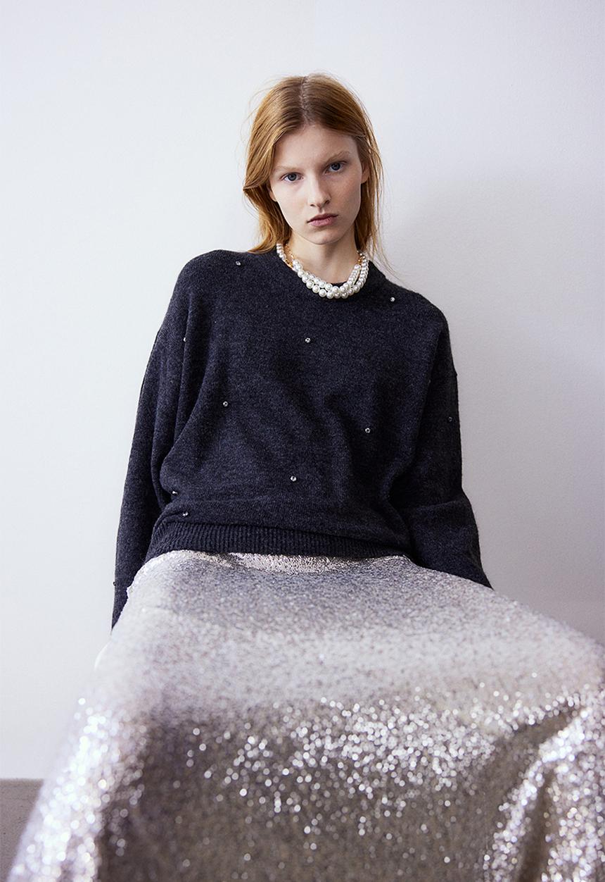H&M - Beaded jumper - grey