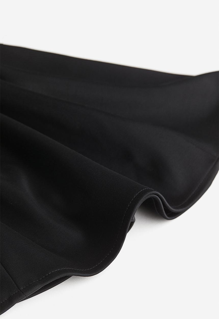 H&M - Open-back satin dress - black
