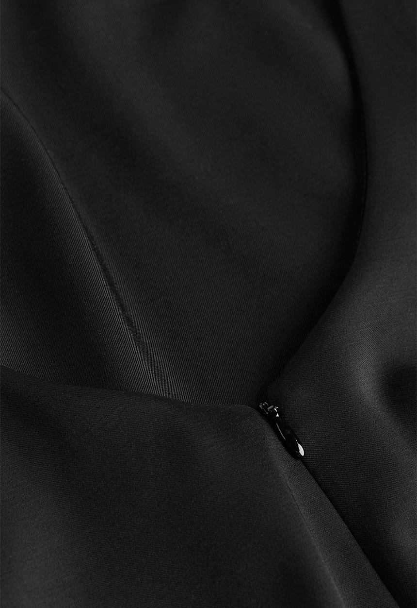 H&M - Open-back satin dress - black