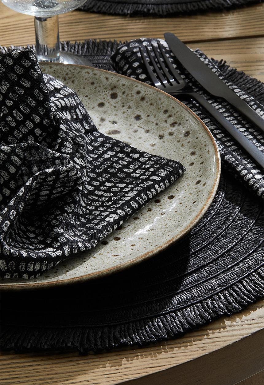 H&M - 2-Pack round place mats - black