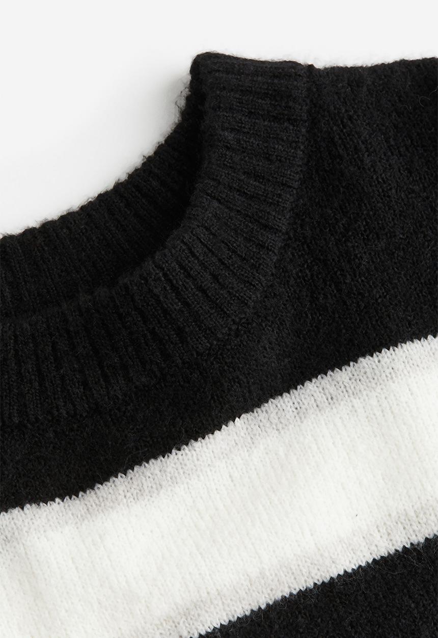 H&M - Jumper - black striped